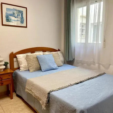 Apartment Beachfront Apartment, Sea View, Pool, Close To Bars And Restaurants