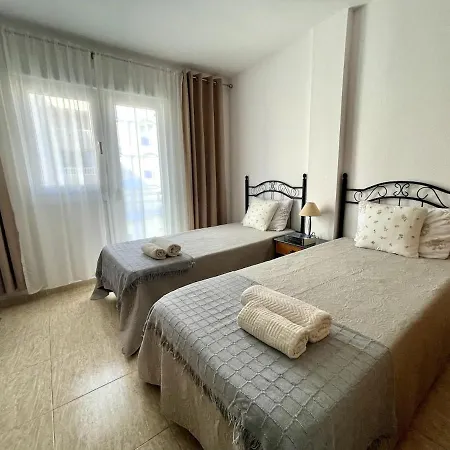 Apartment Beachfront Apartment, Sea View, Pool, Close To Bars And Restaurants